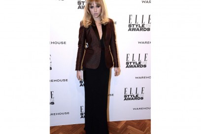 suki-waterhouse-suit-olycom