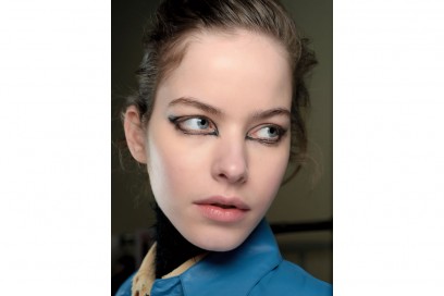 tendenza-trucco-occhi-mac-cosmetics-autunno-inverno-2015-2016-sfilata-v-leroy