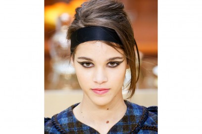 trucco-labbra-ai-15-16-sfilata-Chanel-2