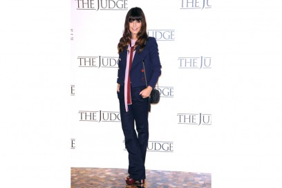 Alessandra-Mastronardi-in-cravatta_