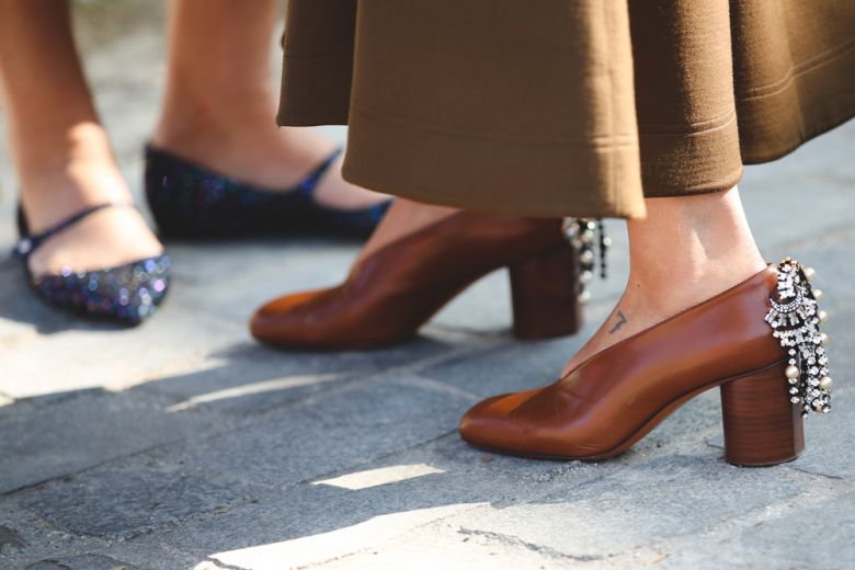 Embellished shoes: shop the trend!
