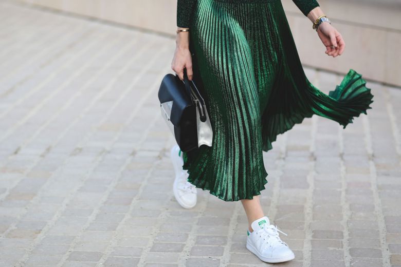 Shiny skirts: shop the trend!