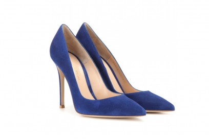 GIANVITO-ROSSI-Suede-pumps_mytheresa