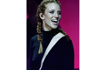 Jess-Glynne-mtv-ema-milano-2015-2