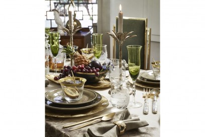 Oro e verde sulla tavola