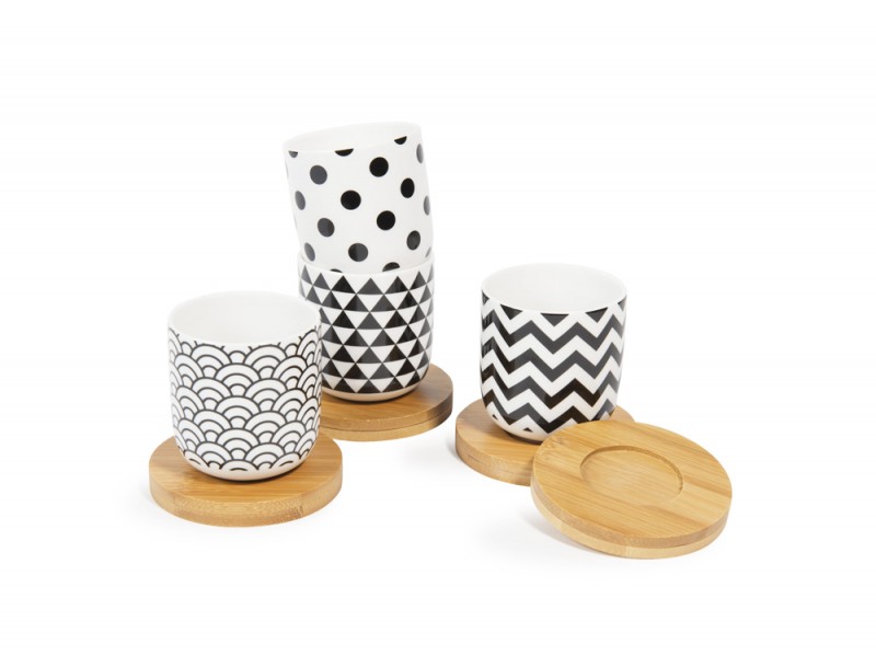 Set 4 tazze e piattini in porcellana