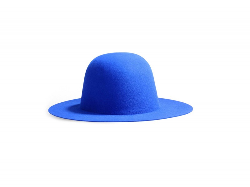 etudes-studio-cappello-blu