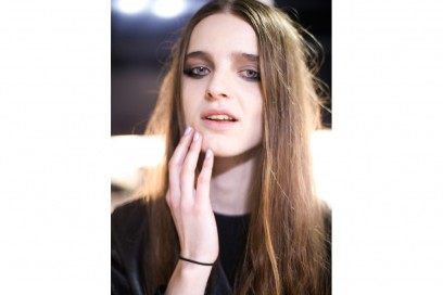 smalti-chiari-tendenza-autunno-inverno-2015-sfilata-Central-San-Martins