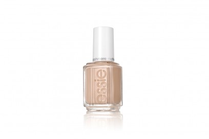 smalti-unghie-colori-autunno-2015-Essie-Cashmere-All-Eyes-On-Nudes