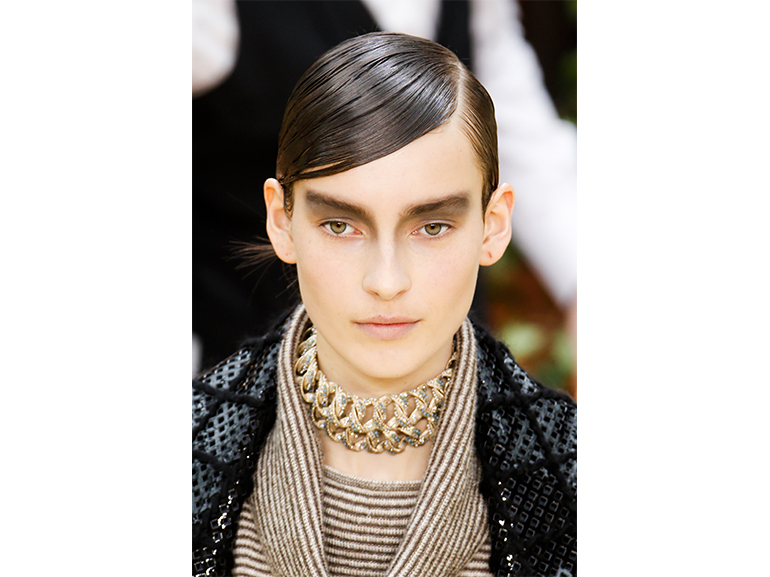 tagli-capelli-tendenze-autunno-inverno-2015-2016-sfilata-Chanel