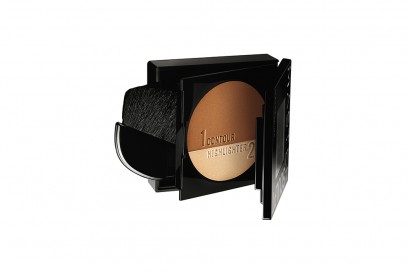 Emily-Ratajkowski-make-up-capelli-maybelline-Master-Sculpt