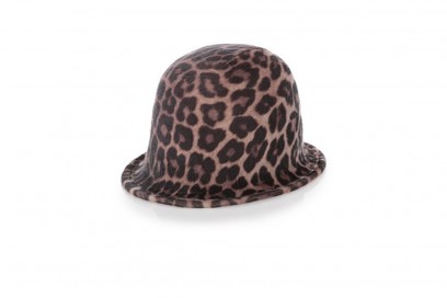 STELLA-MCCARTNEY-cappello-animalier