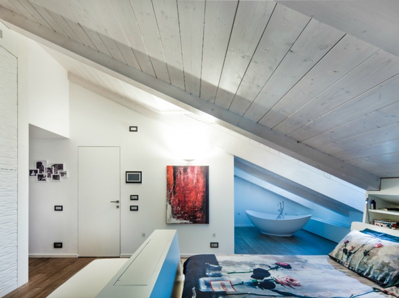 The number 6 camera letto