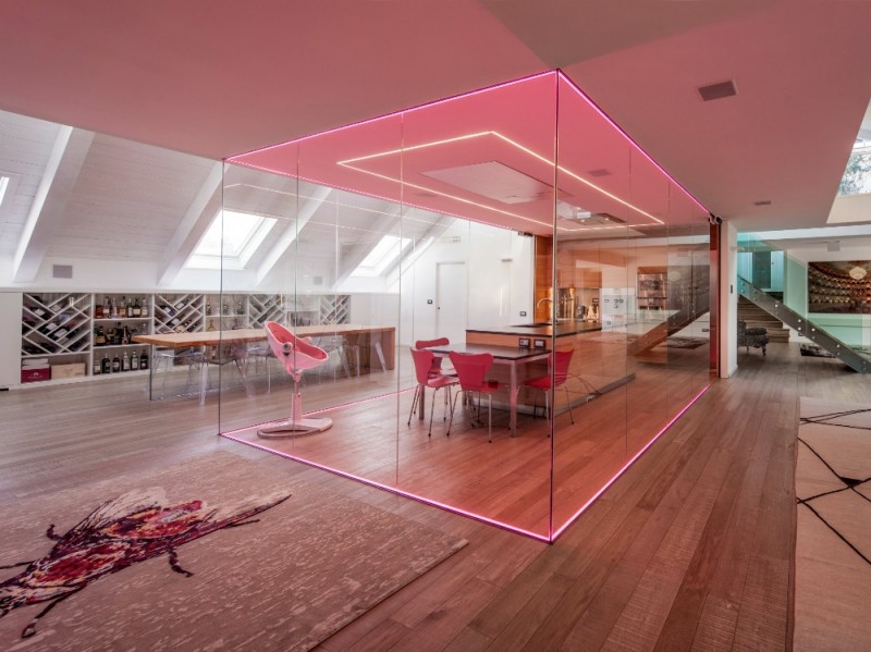 The number 6 salone 1