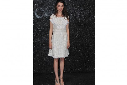 astrid berges frisbey chanel haute couture fw 20112012