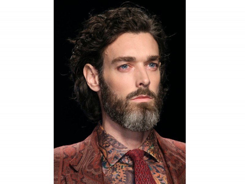 barba-baffi-tendenze-autunno-inverno-2015-sfilata-Etro