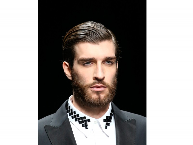 barba-baffi-tendenze-autunno-inverno-2015-sfilata-John-Richmond