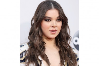 hailee-steinfeld-american-music-awards-2015