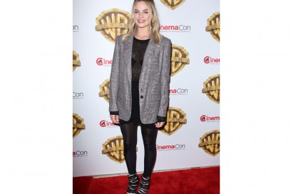 margot-robbie-blazer-isabel-marant