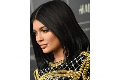 tagli-capelli-medi-come-li-kylie-jenner