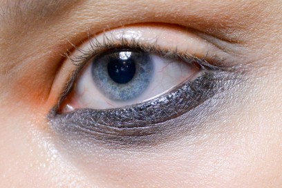 trucco-occhi-smokey-eyes-sfilata-Bibhu-Mohapatra
