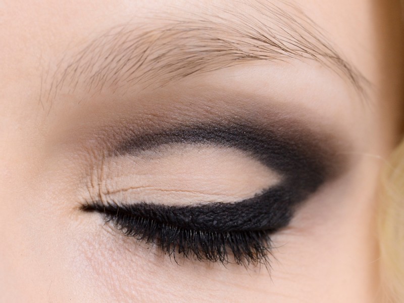 trucco-occhi-smokey-eyes-sfilata-Mark-n-Estel