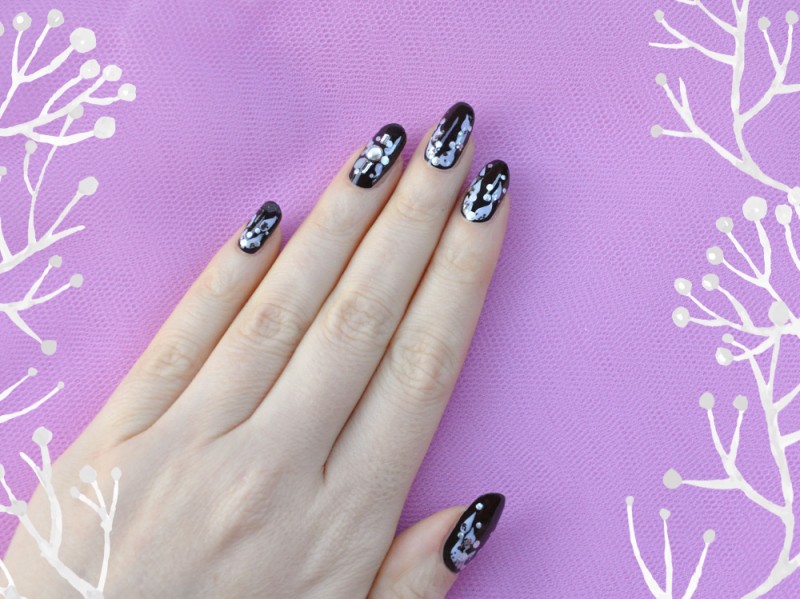 winter-fruits-nail-art