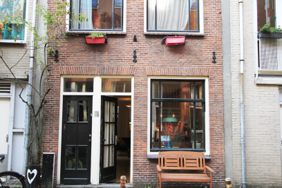 Amsterdam Airbnb: Luxurious spacious suite Jordaan