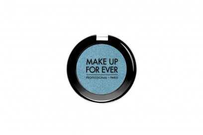 Make-Up-For-Ever-Artist-Shadow-Iridescent-finish-light-turquoise