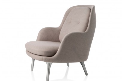 Poltroncina «FRI™» di Jamie Hayon per Republic of Fritz Hansen