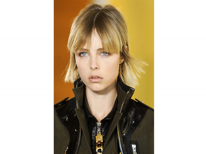 tagli-capelli-primavera-estate-2016-sfilata-Anthony-Vaccarello