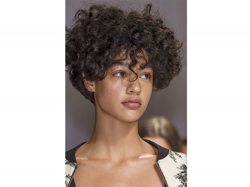 tagli-capelli-primavera-estate-2016-sfilata-Fausto-Puglisi