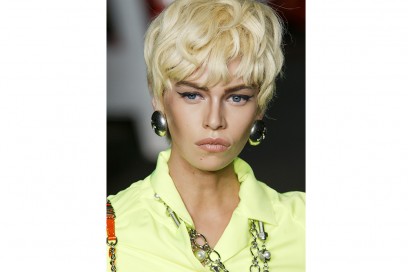 tagli-capelli-primavera-estate-2016-sfilata-Moschino