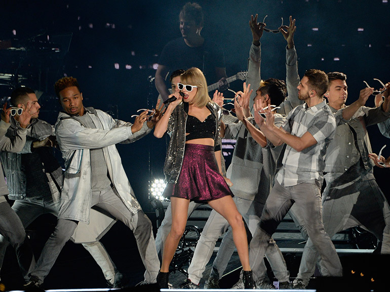 taylor swift concerto