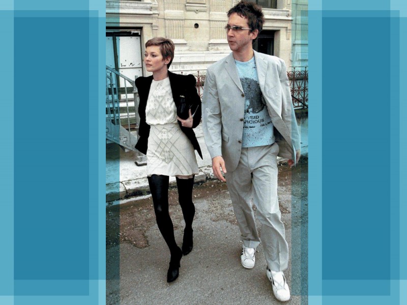 03_LOOK_abito-bianco-corto-kate-moss