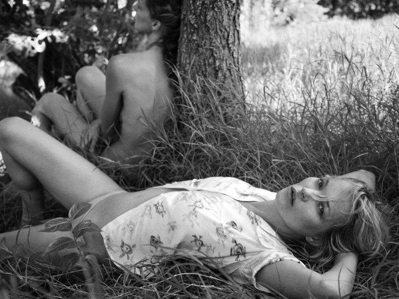 Equipment-SS-16-campaign—Kate-Moss-&-Daria-Werbowy-(8)