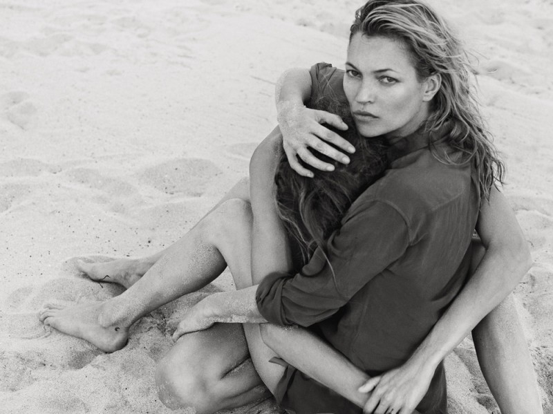 Equipment-SS-16-campaign—Kate-Moss-&-Daria-Werbowy-(9)