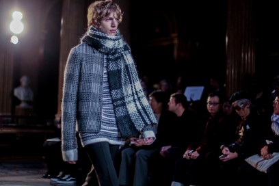 Geometrie-e-sovrapposizioni-da-Pringle-of-Scotland-LCM-AW16-(2-di-2)