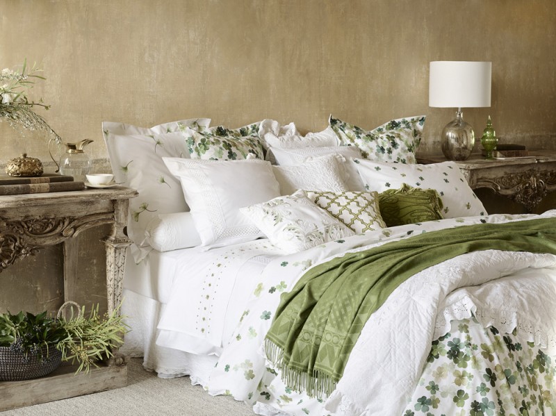 Il letto della collezione Versailles