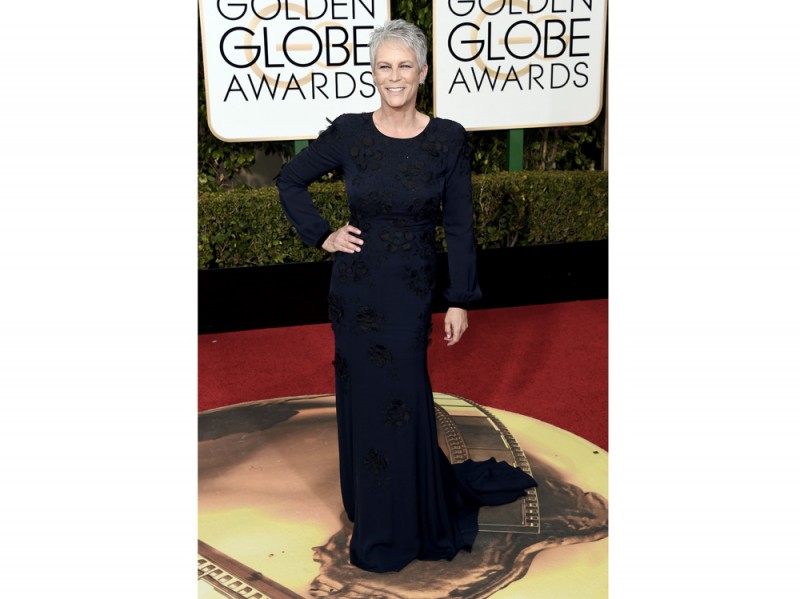 Jamie-Lee-Curtis-golden-globes-getty