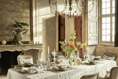 La tavola della collezione Versailles