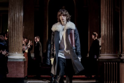 Parka-con-inserti-shearling-da-Pringle-of-Scotland-LCM-AW16-(2-di-2)