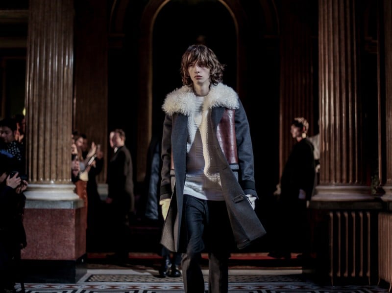 Parka-con-inserti-shearling-da-Pringle-of-Scotland-LCM-AW16-(2-di-2)