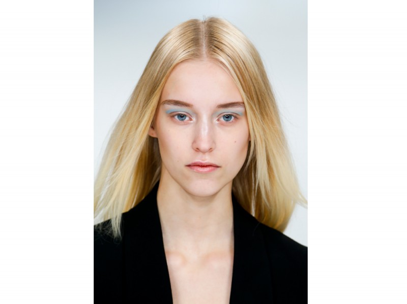 capelli-colore-tendenze-2016-sfilata-Chalayan