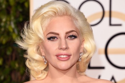 golden-globes-2016-beauty-look-lady-gaga