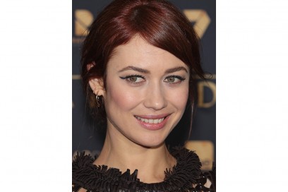 olga-kurylenko-beauty-look-2014-12-03