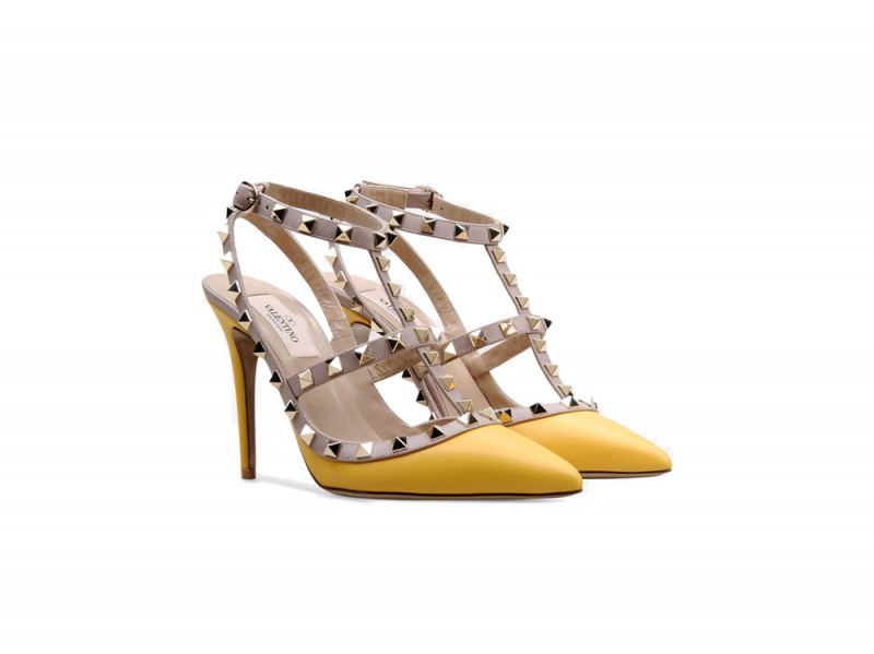 scarpe-gialle-rockstud-valentino