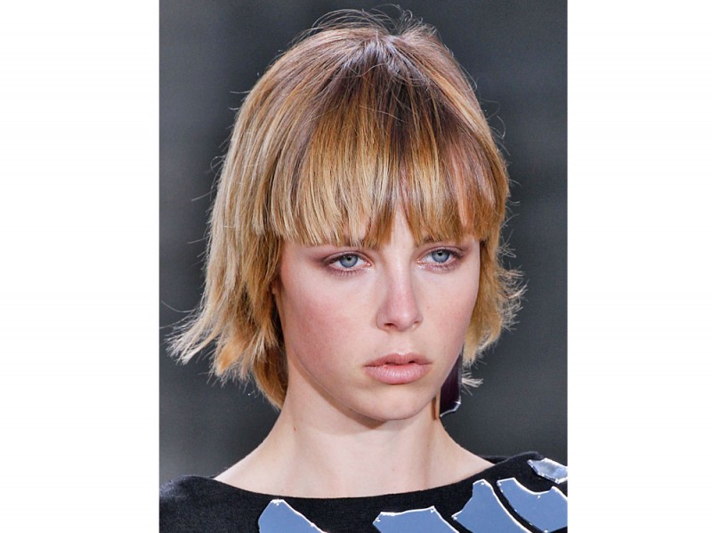 tagli-capelli-con-frangia-primavera-estate-2016-Loewe