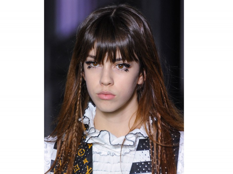 tagli-capelli-con-frangia-primavera-estate-2016-Louis-Vuitton-1