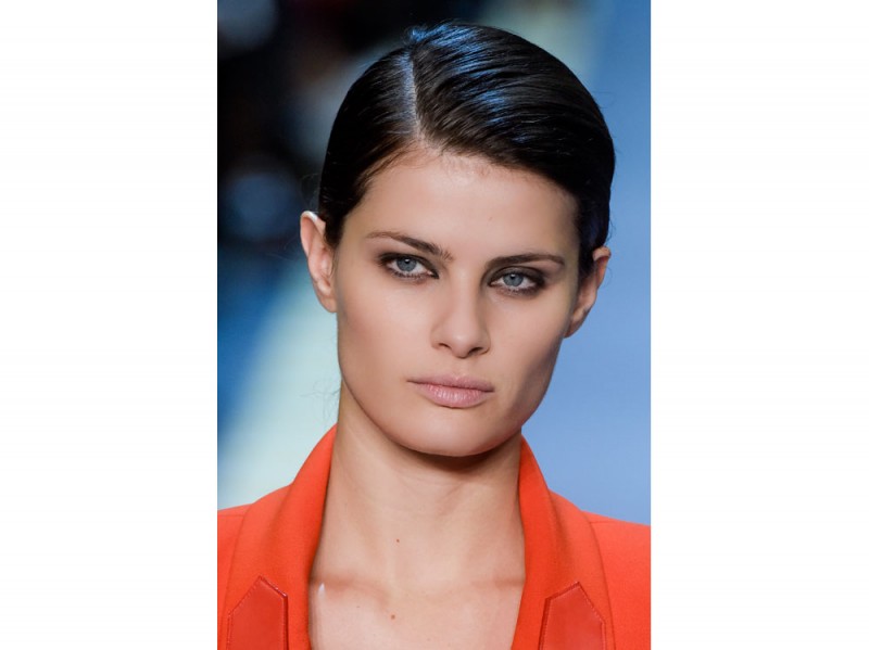 tagli-capelli-fini-Mugler